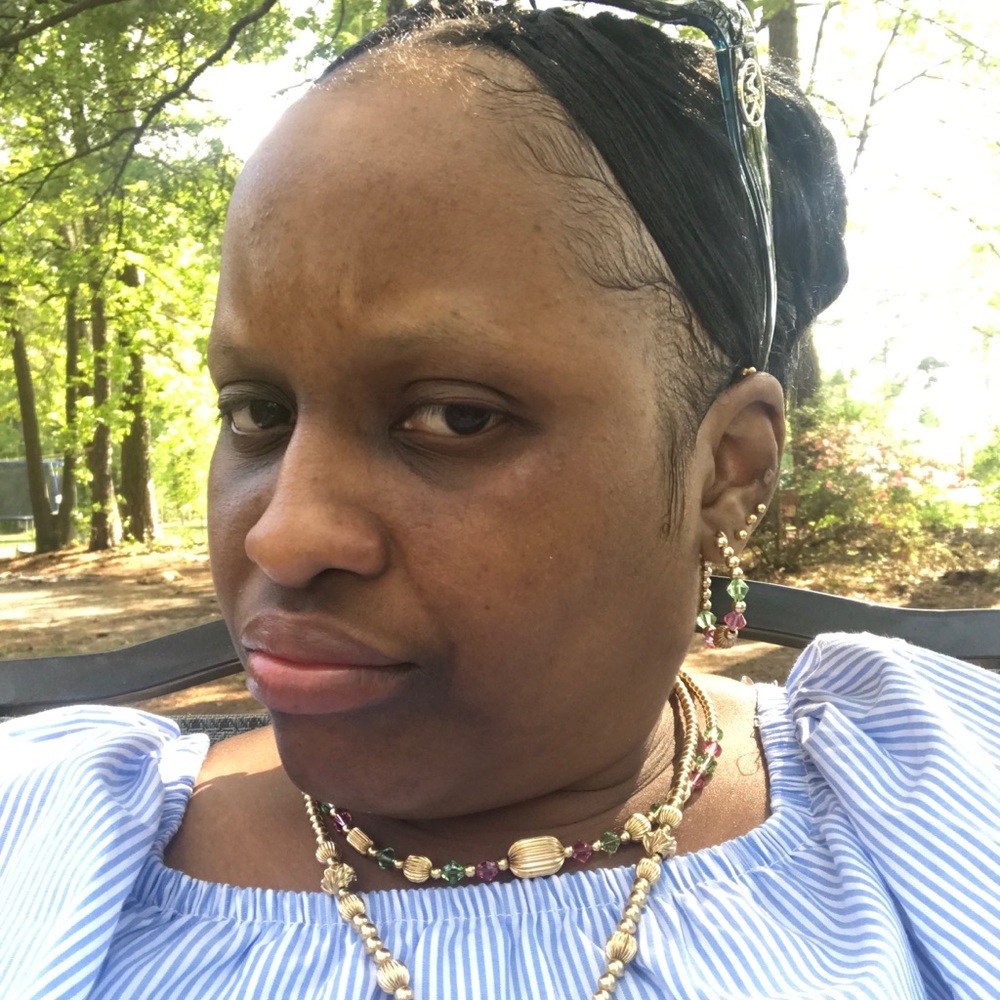 Meet your Posher, Priscilla